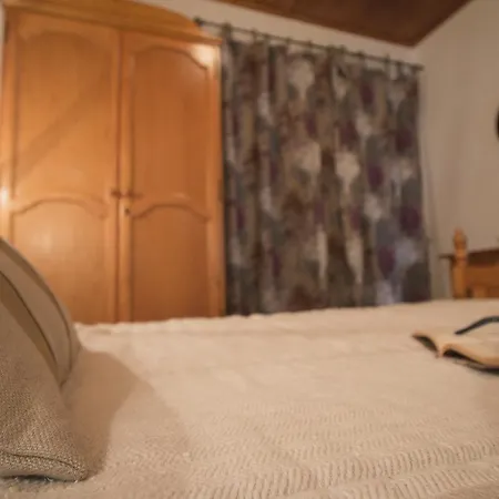 O Xastre De Anos Country house *